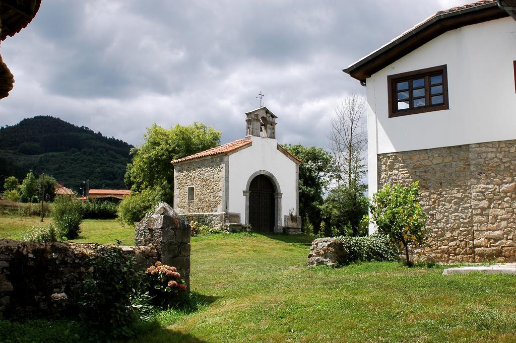 Hotel Casona Cuervo San Tirso de Candamo Dış mekan fotoğraf