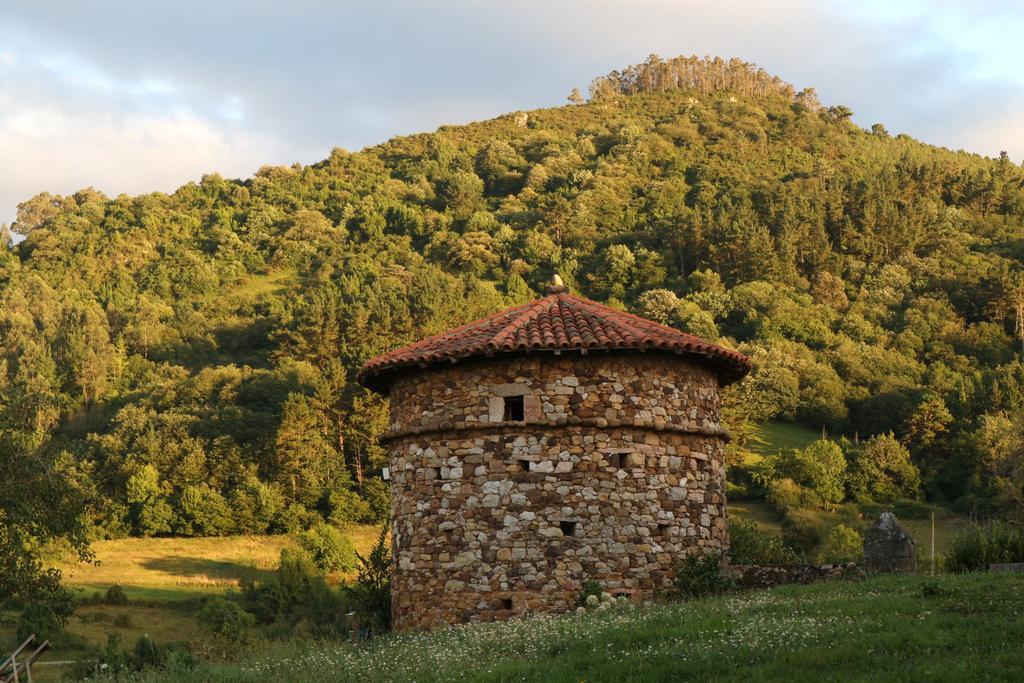 Hotel Casona Cuervo San Tirso de Candamo Dış mekan fotoğraf