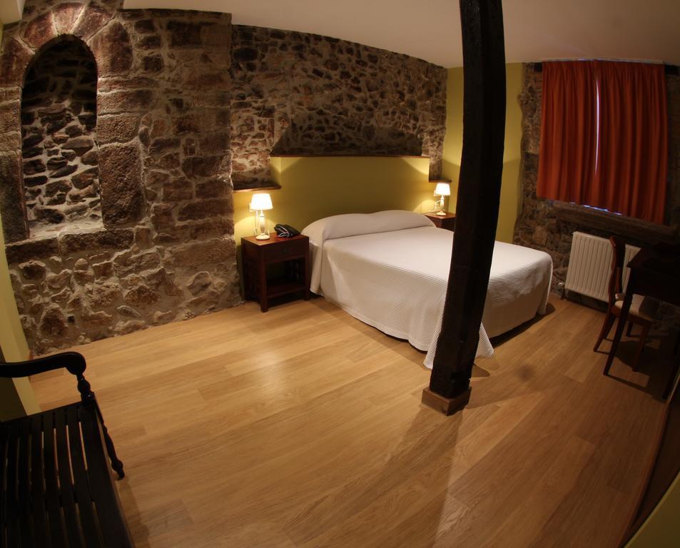 Hotel Casona Cuervo San Tirso de Candamo Dış mekan fotoğraf